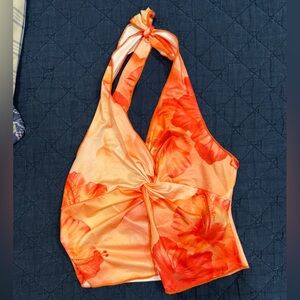 SHEIN Orange Floral Crop Top